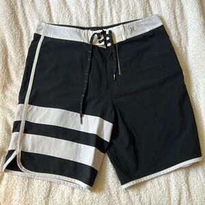 Black and white Hurley Phantom board shorts. Size 31